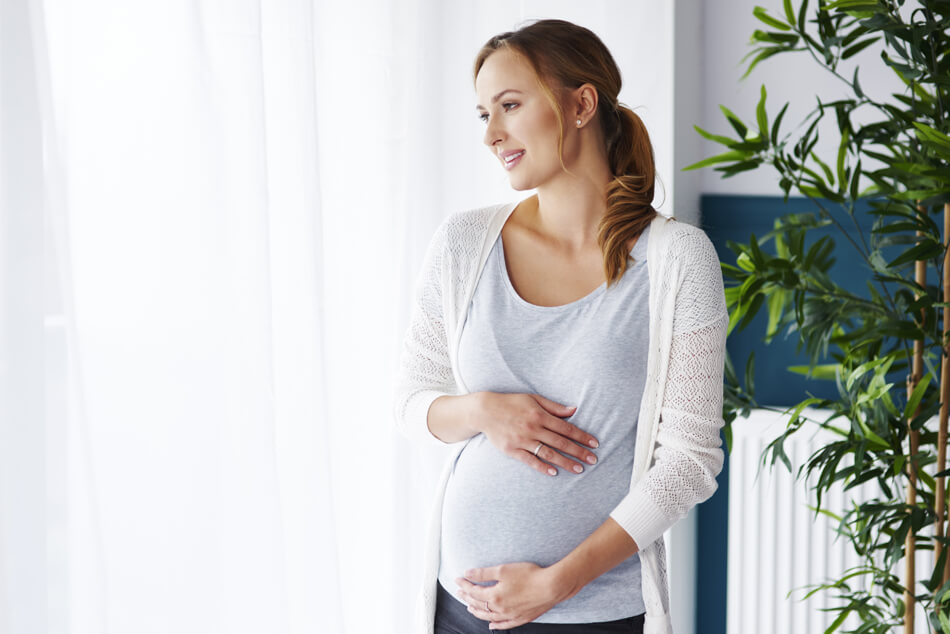 Especially during pregnancy, attention must be paid to the health of the teeth and gums, so that there is no danger for the mother and the jeopardy of the health of a newborn due to a lack of oral hygiene.